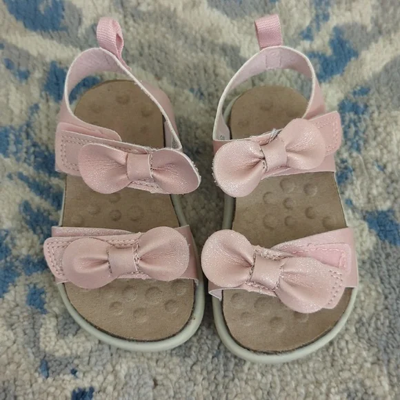 Baby Girl 18 Month Clothing Bundle - Picture 9 of 10